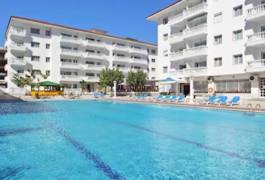 Apartamento Europa Con Terraza Бланес Екстер'єр фото