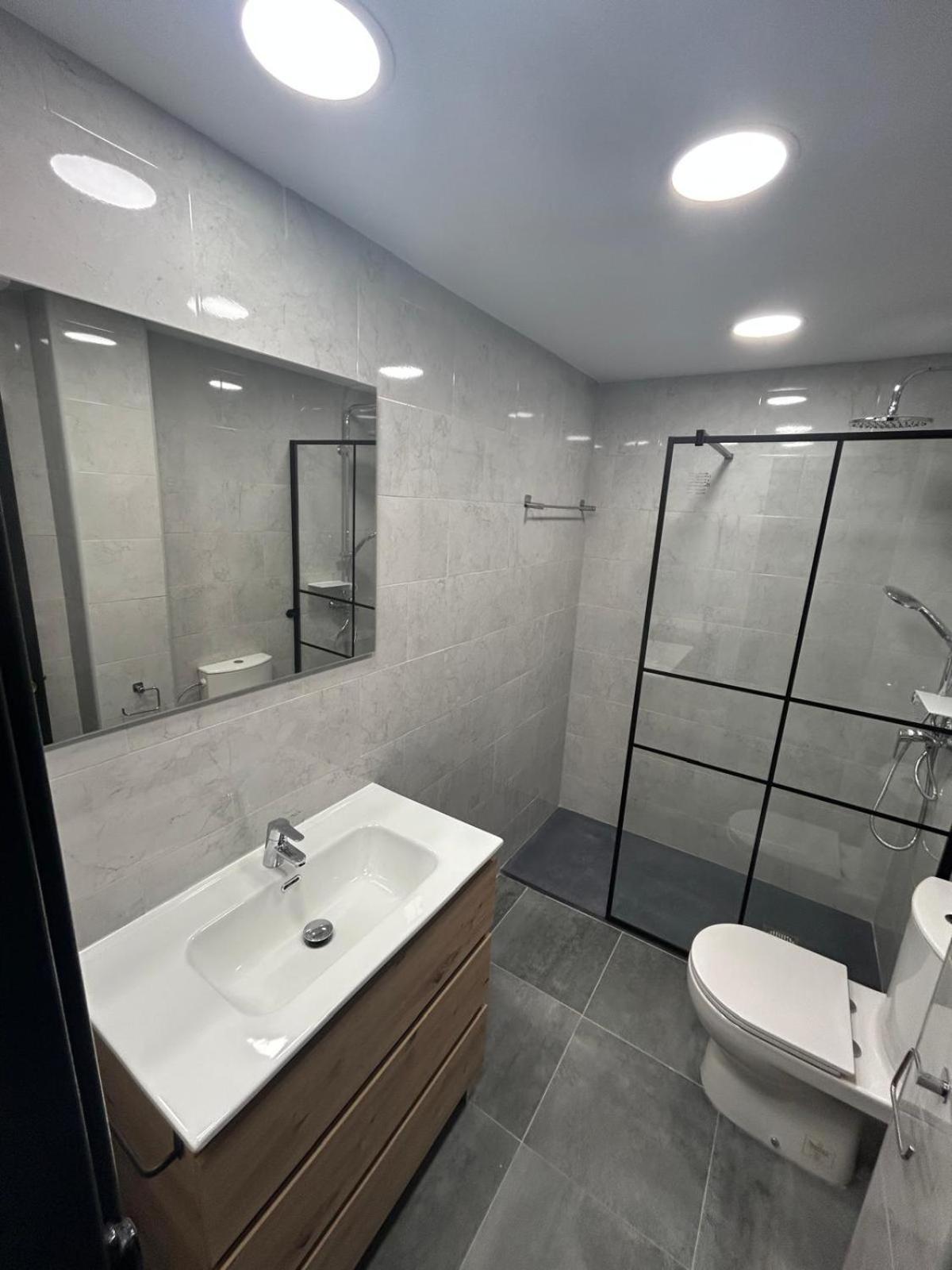 Apartamento Europa Con Terraza Бланес Екстер'єр фото